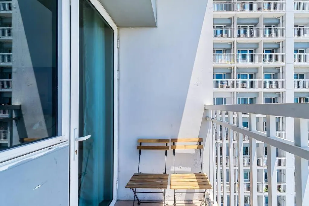 Urban Oasis Cozy Escape Apartment Manila