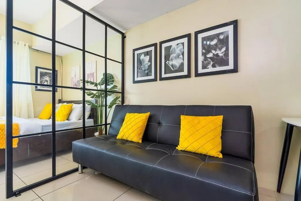Urban Oasis Cozy Escape Apartment Manila